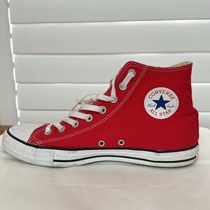 Converse Chuck Taylor. Size 10. All Star High Top Shoes.